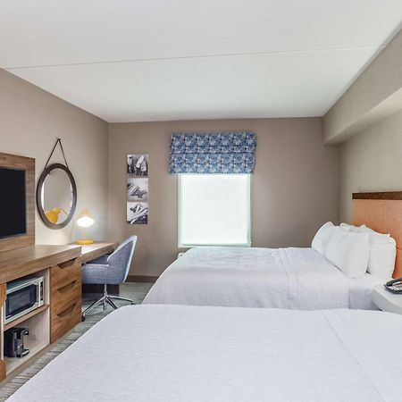 Hampton Inn & Suites Kittery-Portsmouth Exterior foto